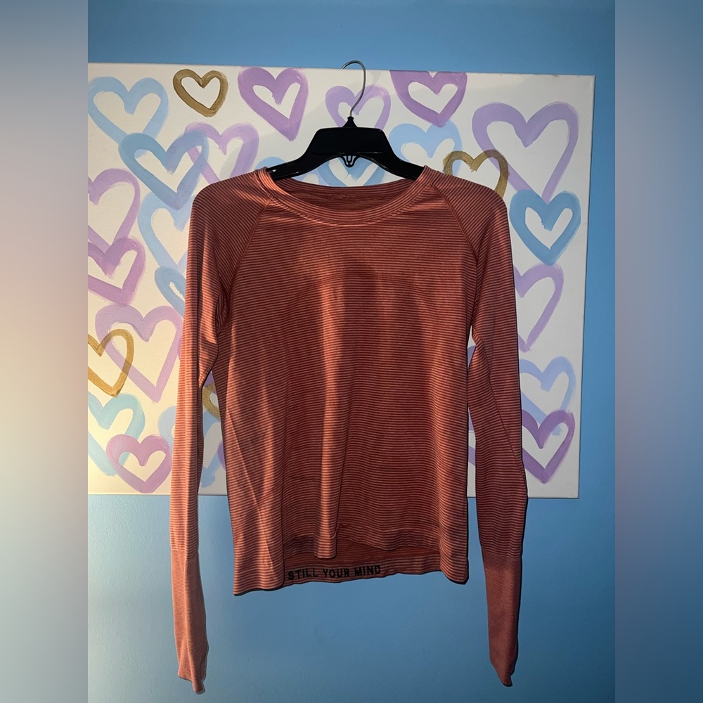 LuLuLemon Swiftly Tech Long sleeve shirt. 2.0 Race Length. Rust and White.